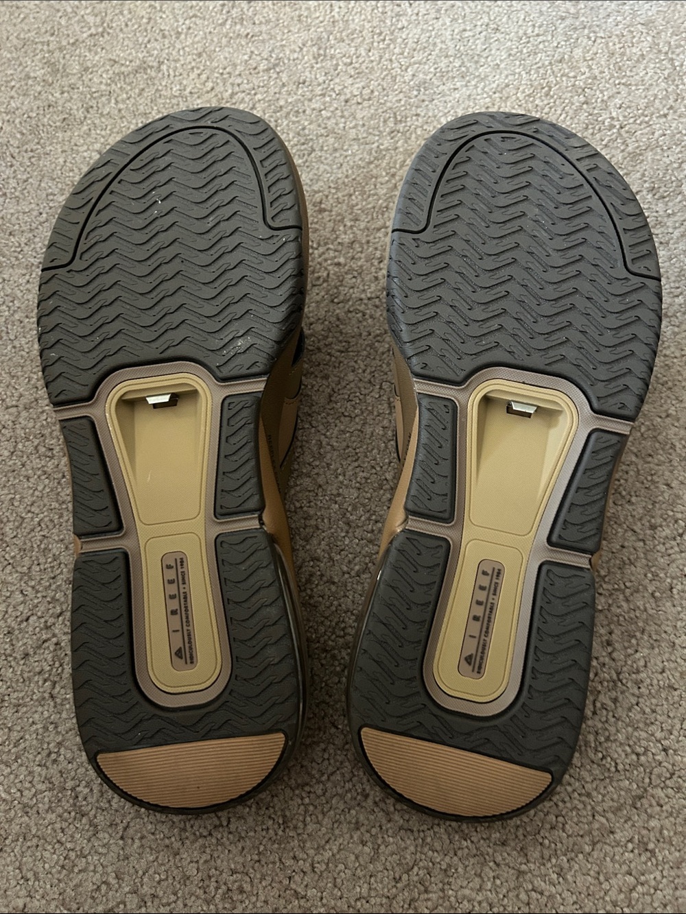 Reef Men’s Flip Flop. Size 12 - Picture 3 of 6